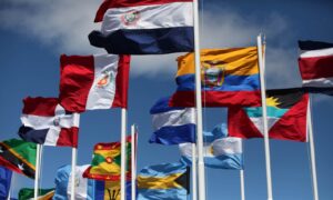 Élites radicales y democracia en América Latina